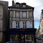Le Petit * Honfleur